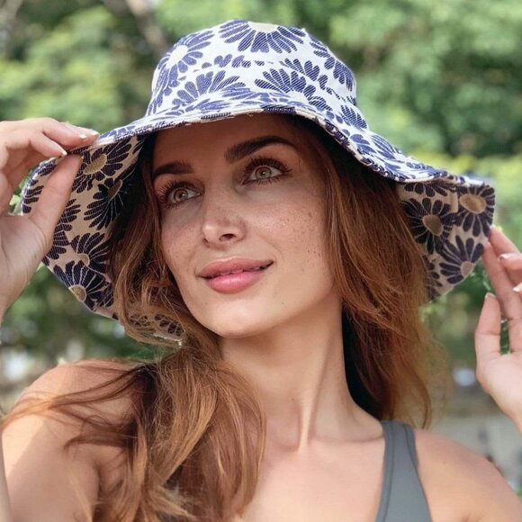 Daisy Floral Denim Bucket Hat - Picture 1 of 5